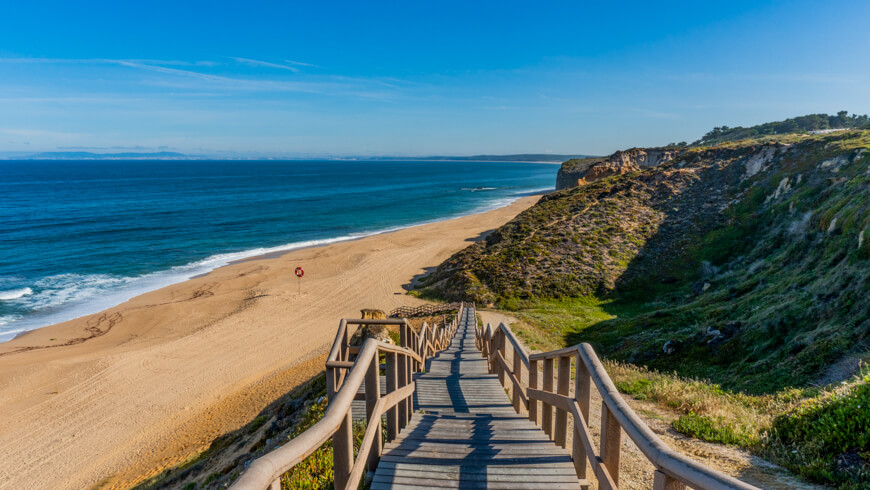 Praia Das Bicas