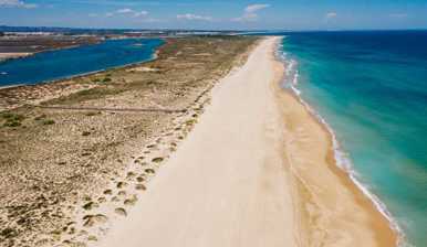 Praia da Terra Estreita