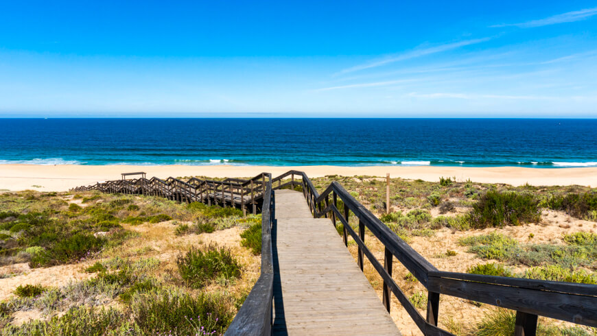 Praia De Alfarim