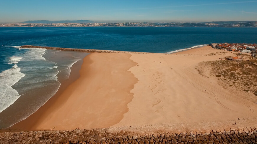 Praia Da Cova Do Vapor